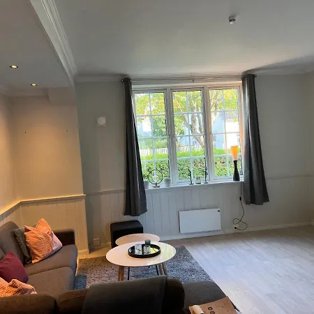 Cozy In Sharming Surroundings *